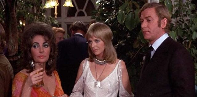 FILMS… X, Y and Zee / Zee & co (1972) – Realweegiemidget Reviews Films TV  Books and more