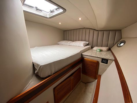 1995 Mares 58 Power Cat