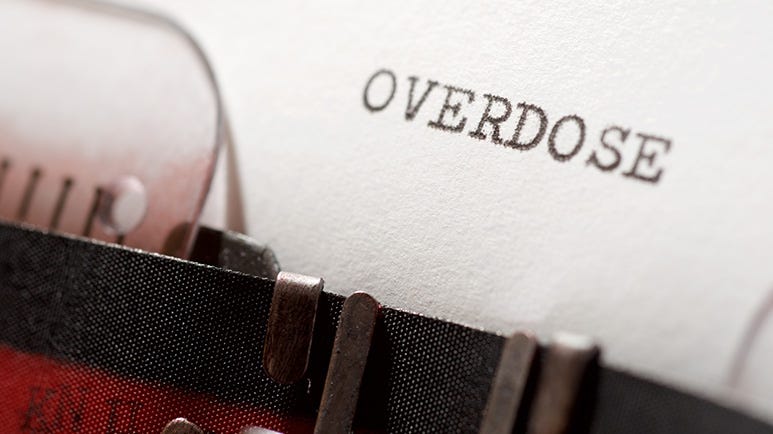 combination of opioids and benzos