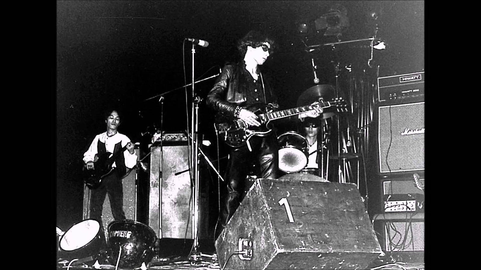 Guest Post: Les Rallizes Dénudés - by Remy Solomon