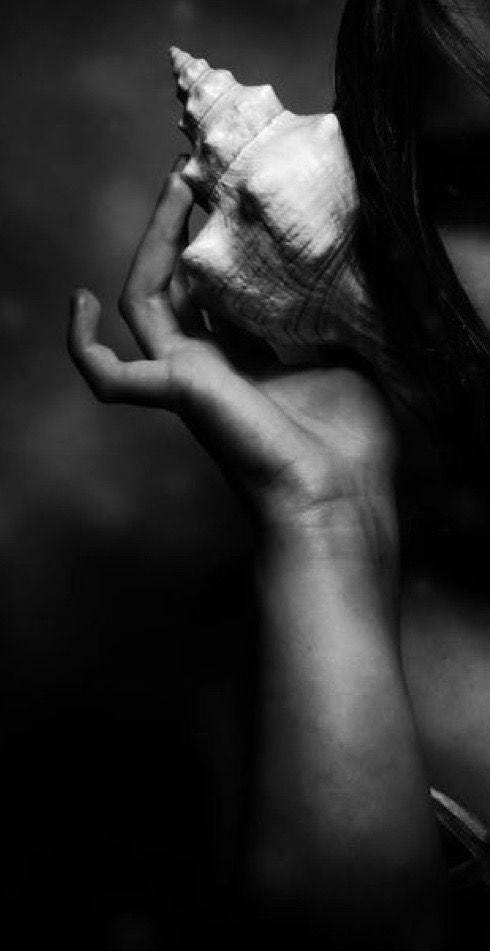 May be a black-and-white image May be a black-and-white image