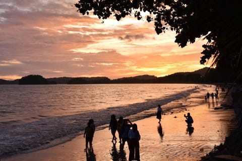 Sunset at Nopphara Thara. Photo: David Luekens Sunset at Nopphara Thara. Photo: David Luekens