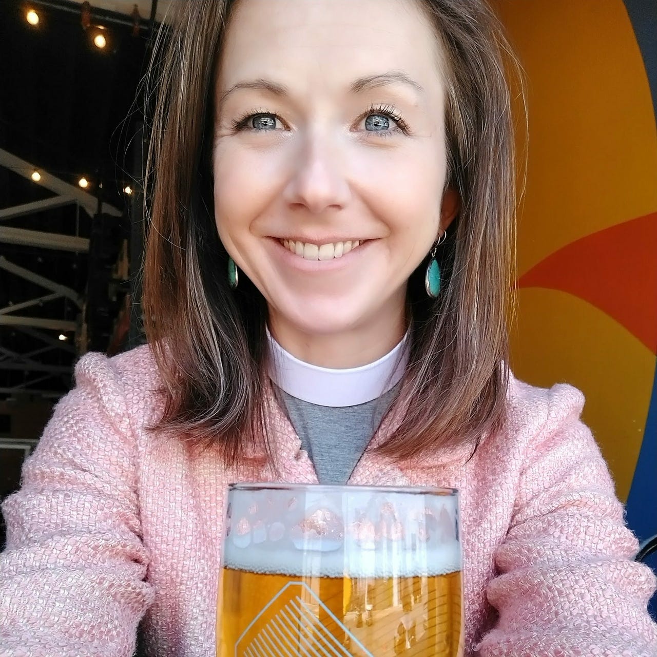 Lily Rays: Radiant Light of Hospitality