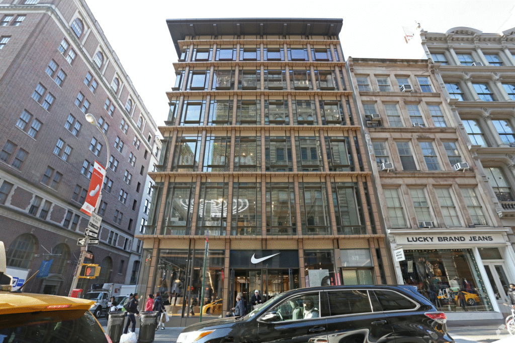 Ikea compra prédio icônico no Soho por US$ 213 milhões