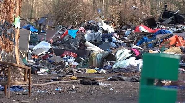 Homeless encampment swept in SE Portland
