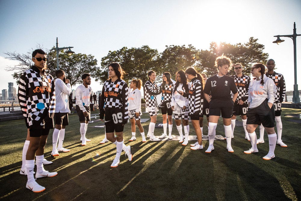Football_Mon_Amour_Nike_NYC_27.jpg Football_Mon_Amour_Nike_NYC_27.jpg