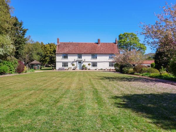 Winston Hall | Beccles | Gillingham | Self Catering Holiday Cottage Winston Hall | Beccles | Gillingham | Self Catering Holiday Cottage