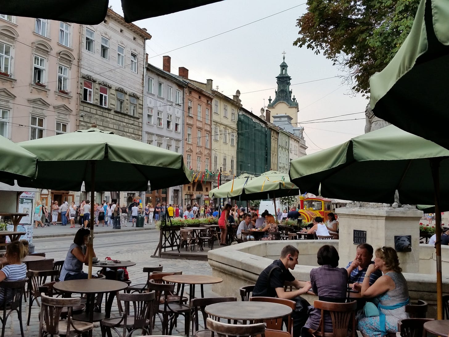 White Diana cafe, Ploshcha Square, Lviv White Diana cafe, Ploshcha Square, Lviv
