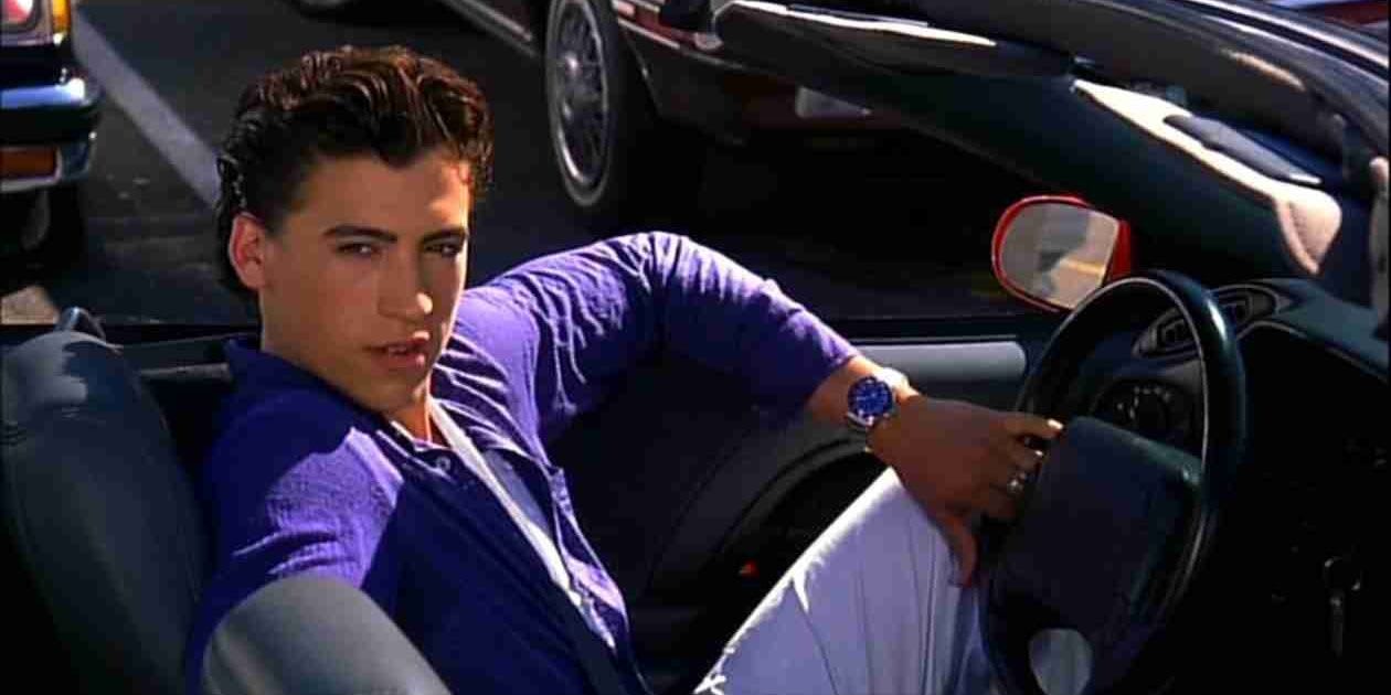 Joey Donner driving in 10 Things I Hate About You