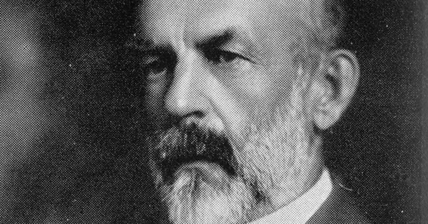 Sociology Club : On Cooley's and Mead's Theories of Socialization