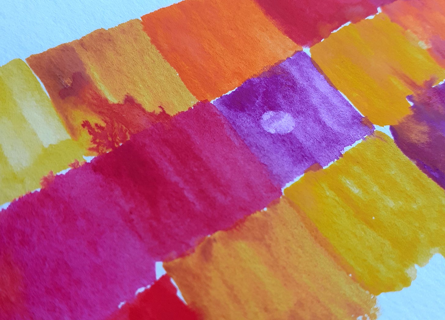 analogous colours merging at the edges