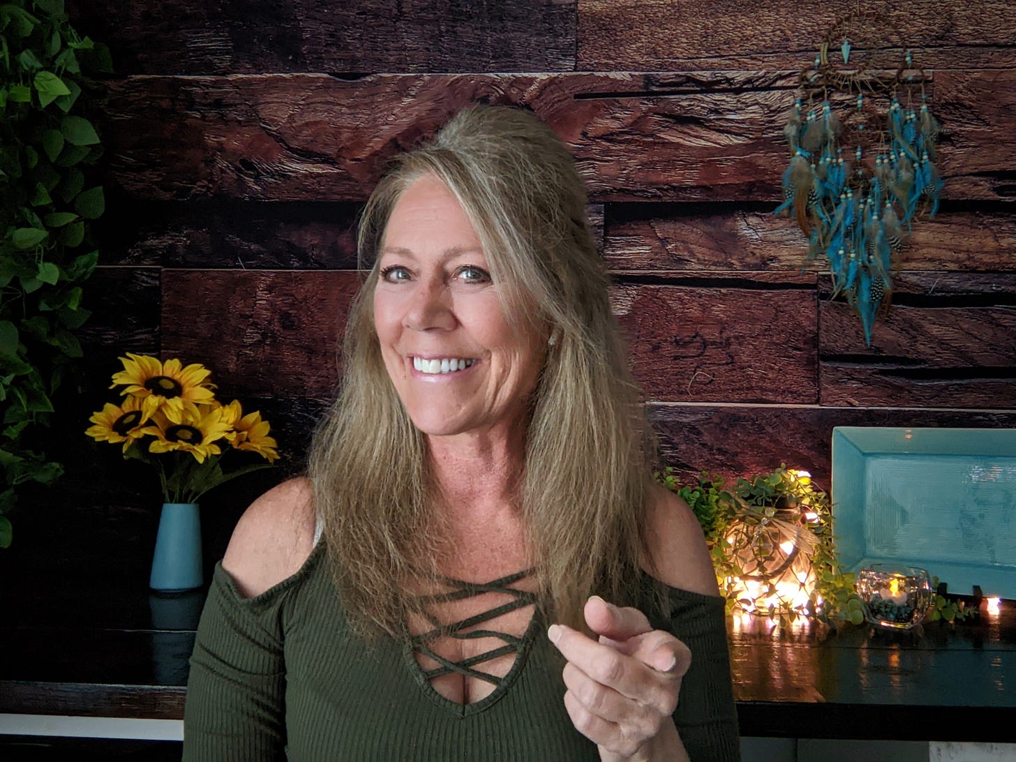 LA Gonzales | Writer, Author, Creative LA Gonzales | Writer, Author, Creative