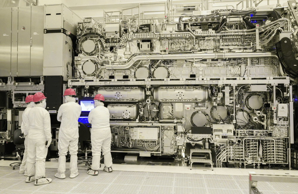 ASML's 30-Year Monopoly: The Moonshot Bet No One Can Replicate