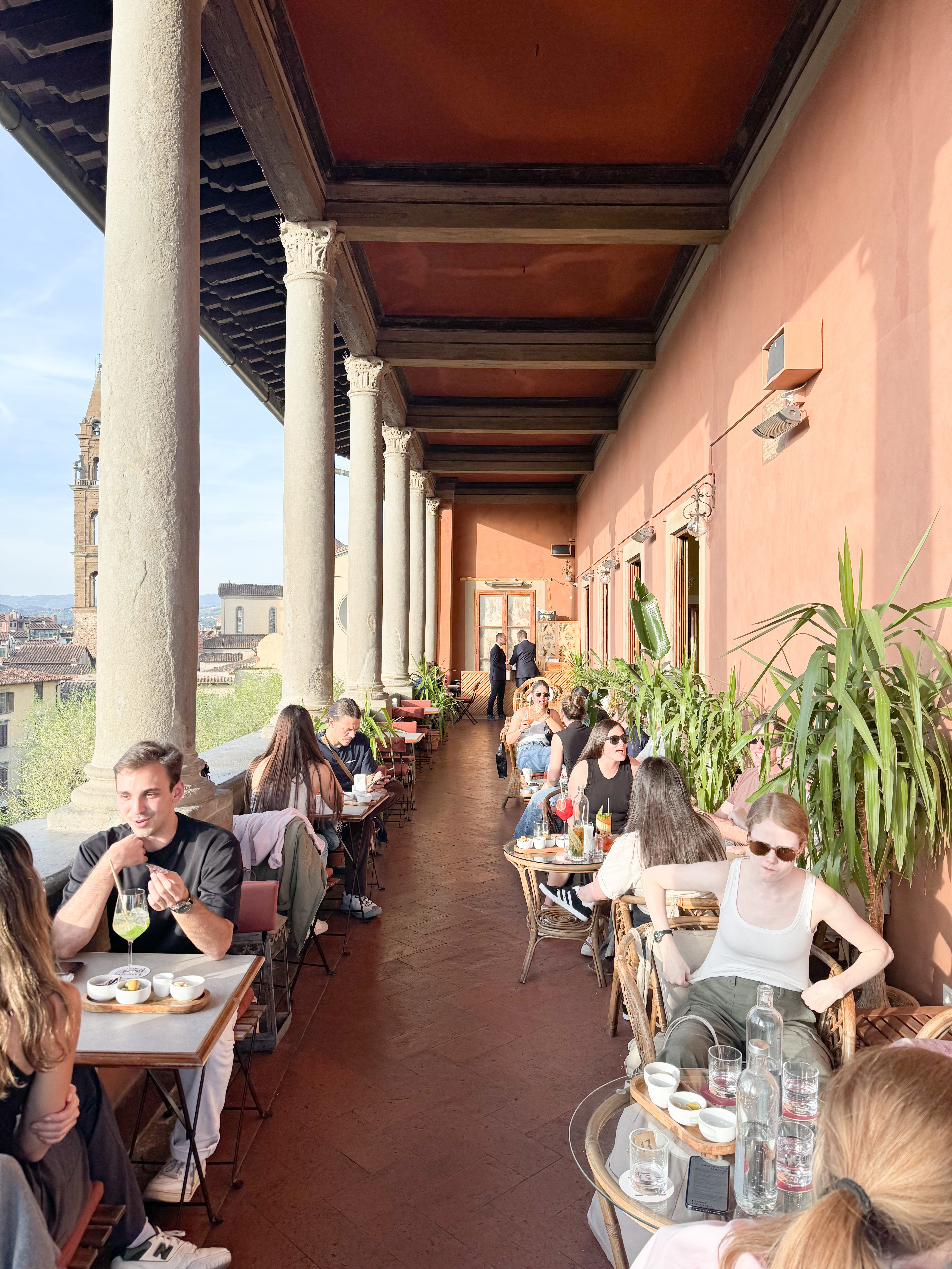 48 Hours in Florence - Notes on JOIE with Ajiri Aki