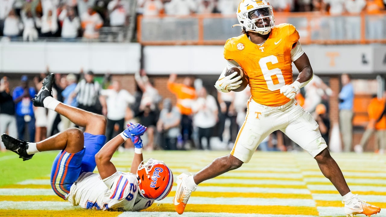 Dylan Sampson on his three-touchdown game for Tennessee football vs Florida
