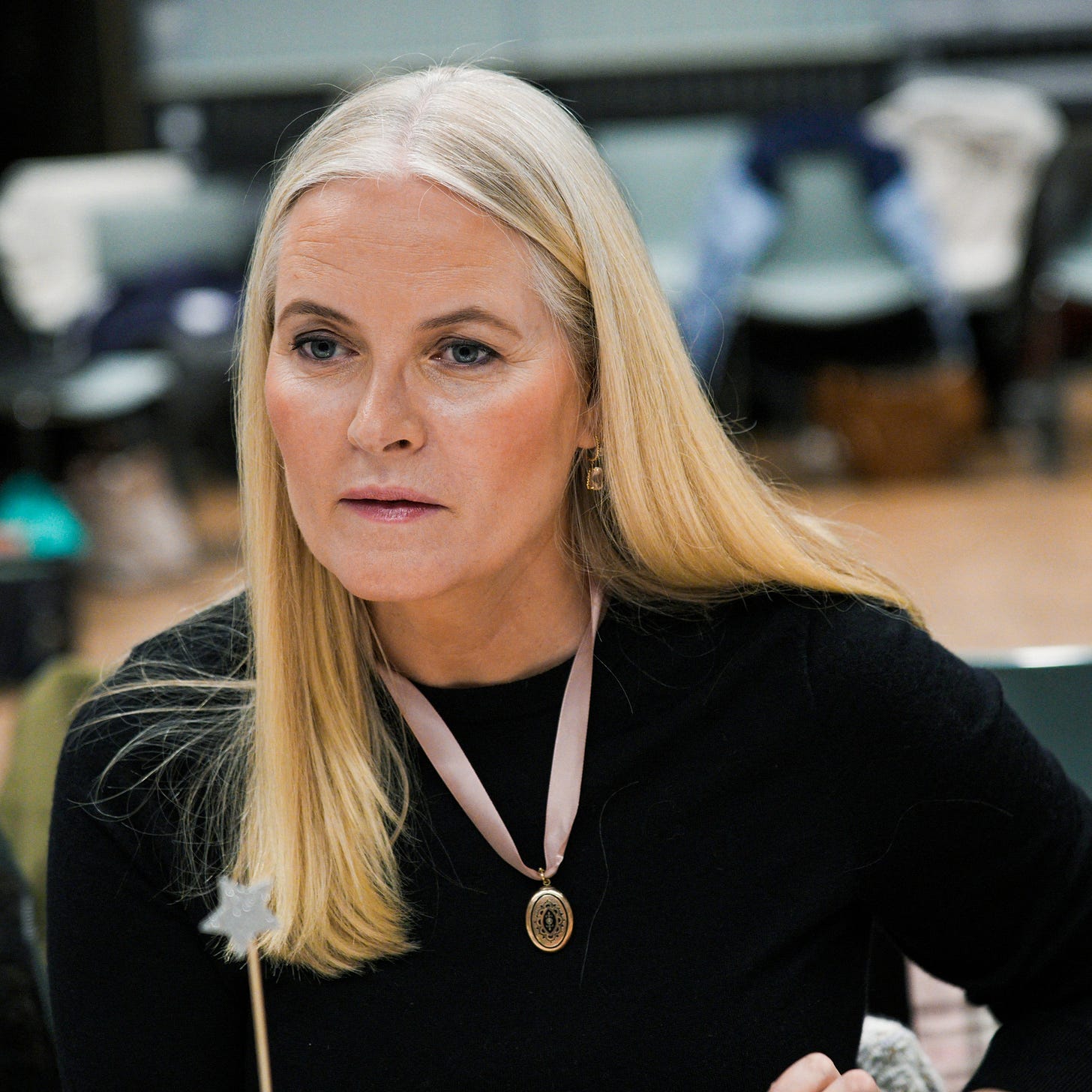 https://images.rtl.fr/~c/2000v2000/rtl/www/1813583-la-princesse-norvegienne-mette-marit-le-2-decembre-2025-a-oslo.jpg