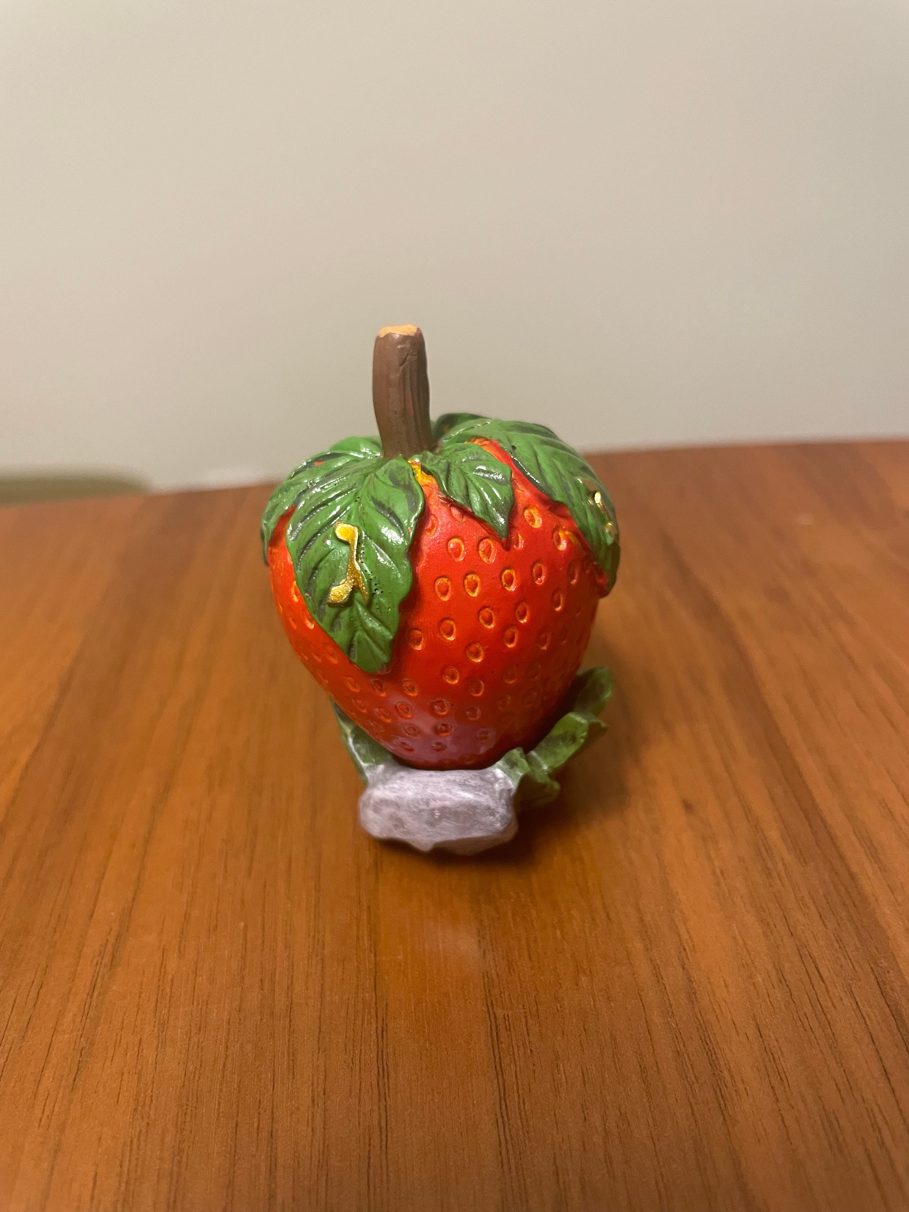 Issue 23: Omg a LITERAL strawberry that is ACTUALLY a dreidel