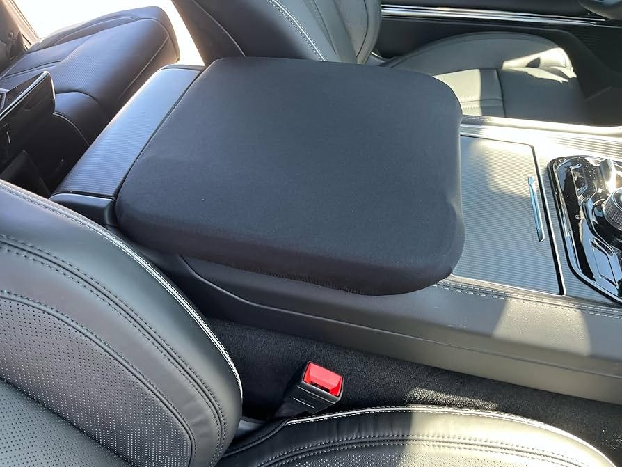 Amazon.com: Car Console Covers Plus Made in USA Designed for Jeep Wagoneer  & Grand Wagoneer 2022-2025 Neoprene Center Console Cover for Both Front &  Back Seat Consoles Black (Price is for One) :