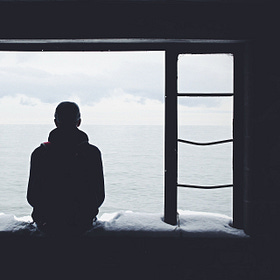 Longing not to Belong