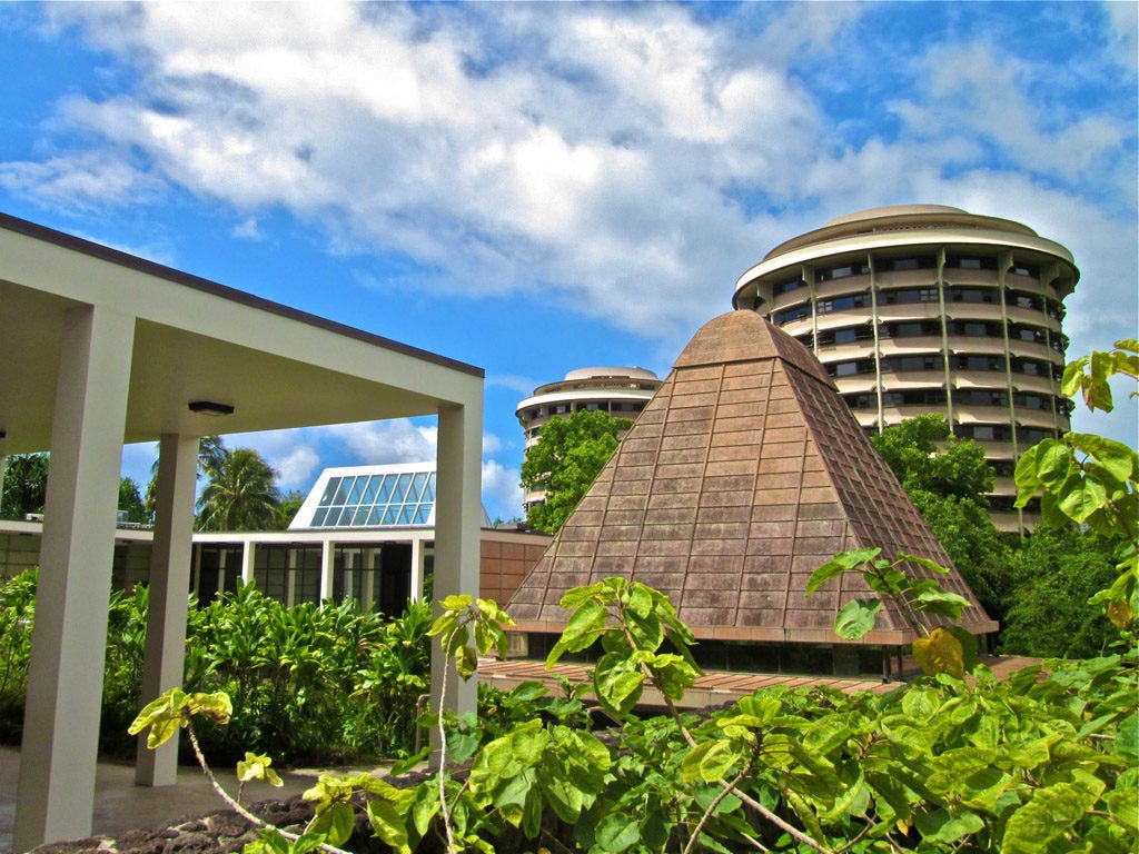 Manoa Manoa