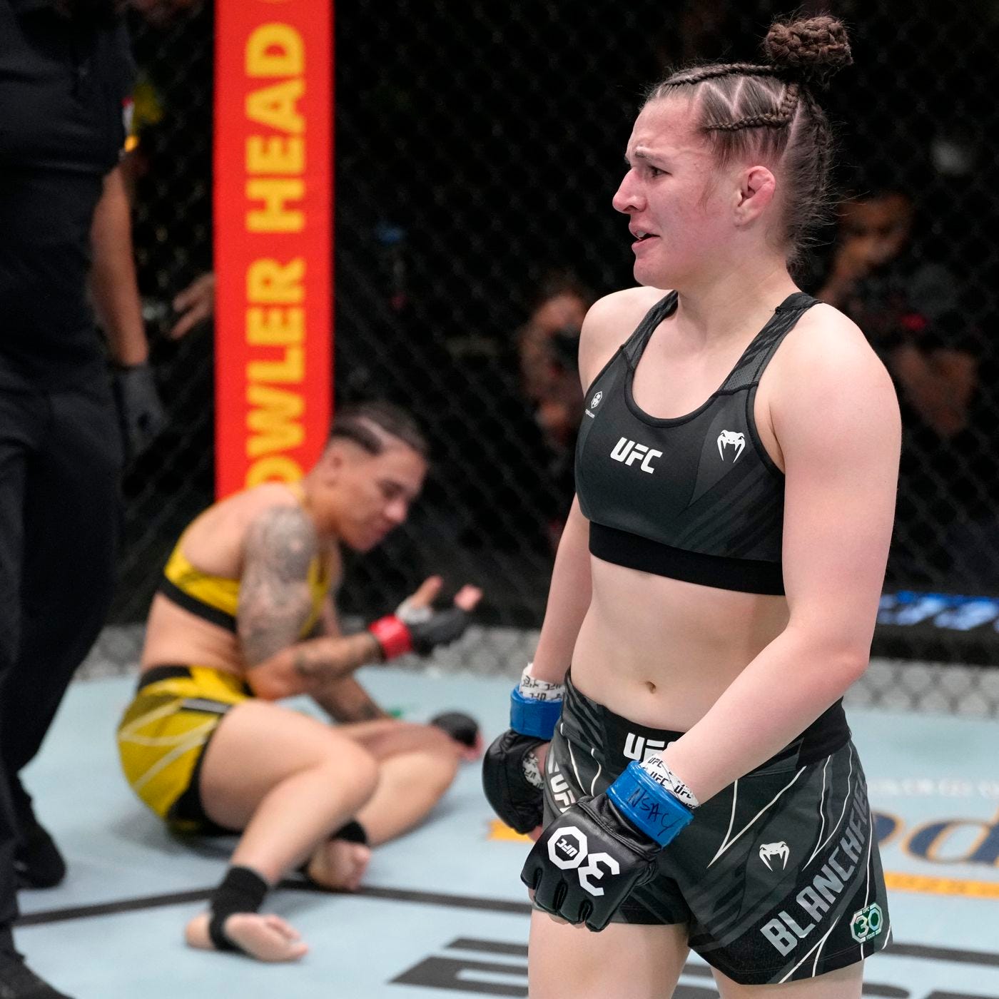 Videos and highlights: Erin Blanchfield submits Jessica Andrade at UFC  Vegas 69 main event - Bloody Elbow