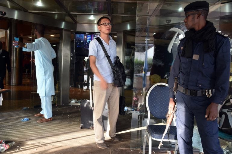 Hotel guests leave after violent attack on Radison Blu Bamako Hotel guests leave after violent attack on Radison Blu Bamako