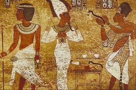 https://amoretmortem.files.wordpress.com/2015/07/tutankhaten-and-high-priest-ay_opening-of-the-mouth_503030-med.jpg