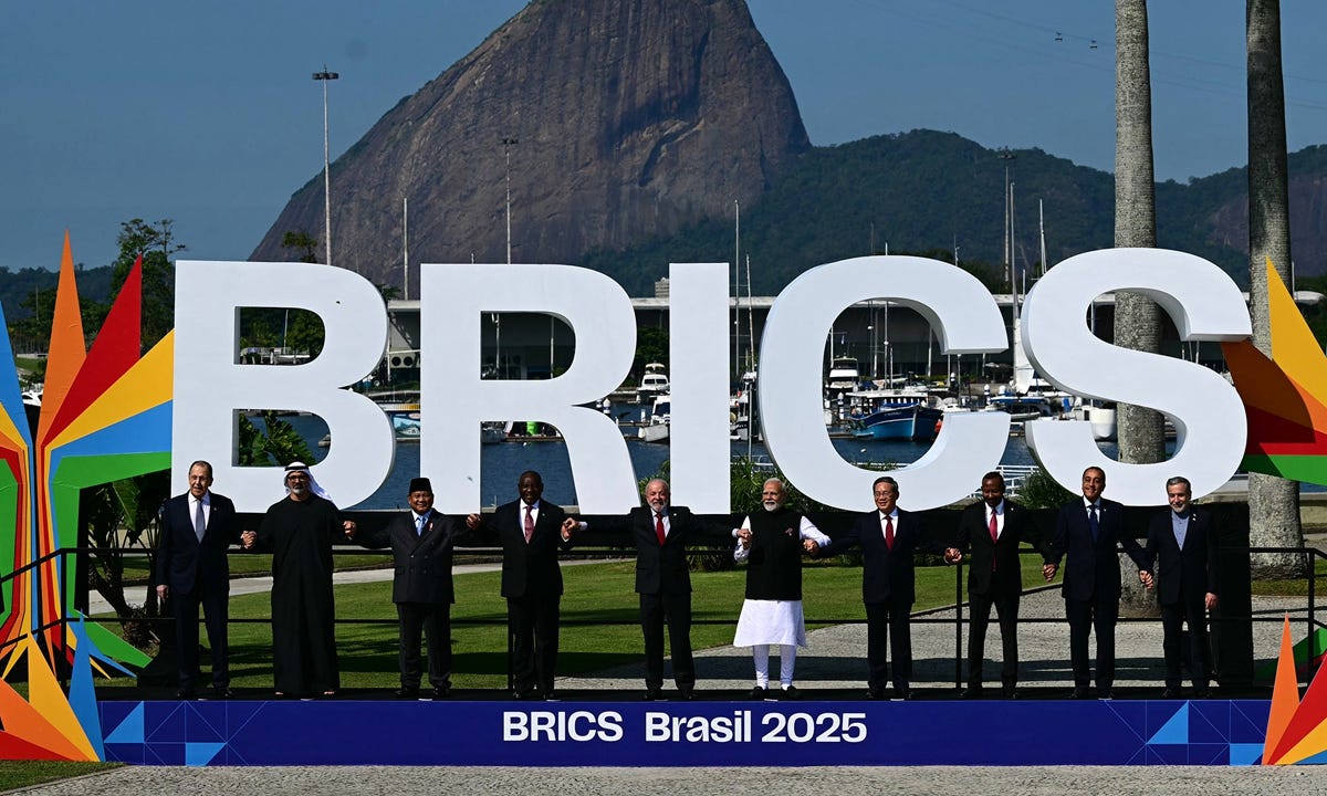 Leaders of enlarged BRICS family pose for a photo during the BRICS summit in Rio de Janeiro, Brazil, on July 6, 2025. Photo: AFP 