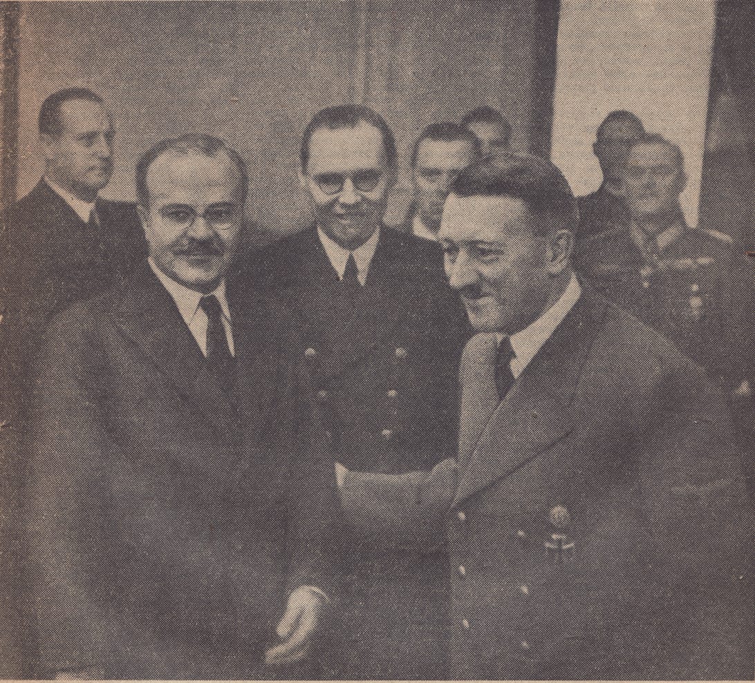File:Molotov with Hitler.png - Wikimedia Commons