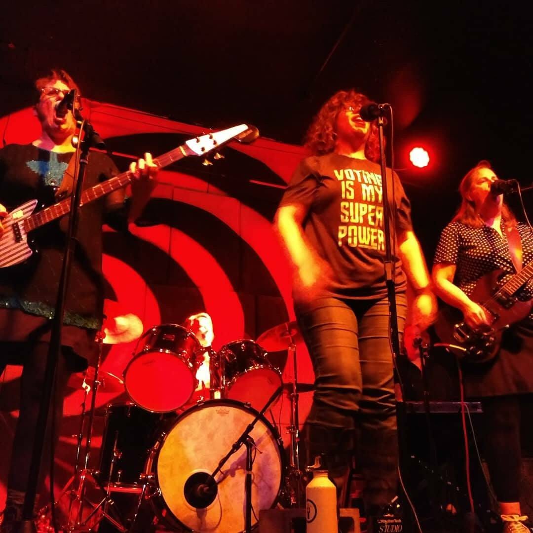 all female band Piefight performing