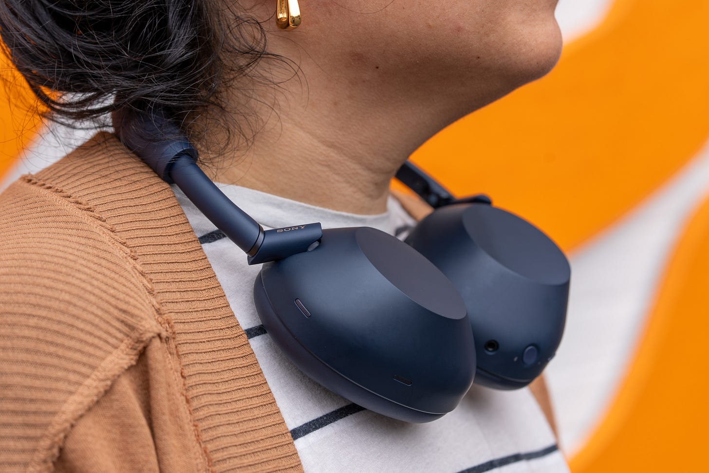 Sony WH-1000XM6 wireless headphones review