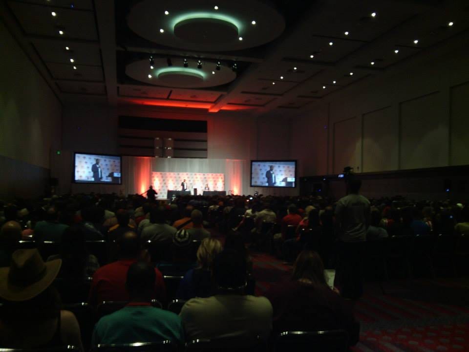 10171917_10204097821268575_228454377369013378_n