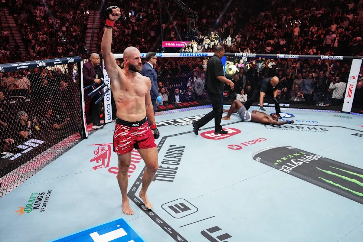 Highlights! Jiri Prochazka embraces the chaos, flatlines Khalil Rountree to  win UFC 320 fight - Yahoo Sports