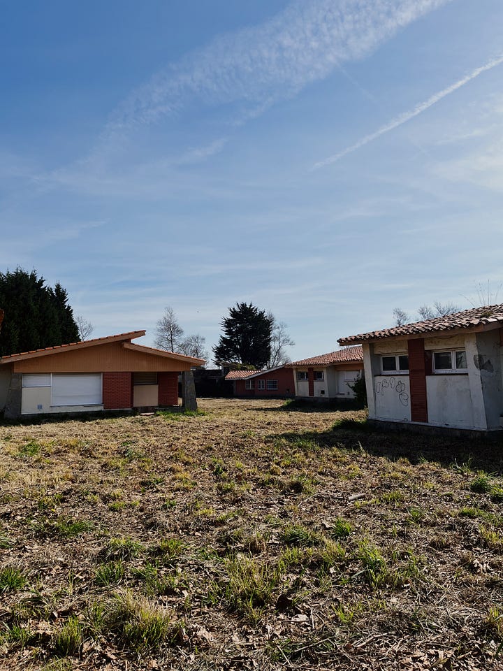 Perlora, Ciudad Residencial.