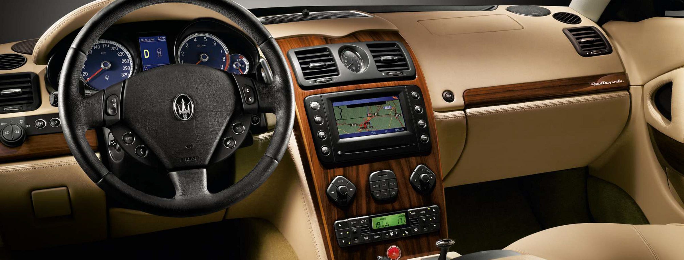 Maserati Quattroporte 2003 Brochure dashboard Maserati Quattroporte 2003 Brochure dashboard