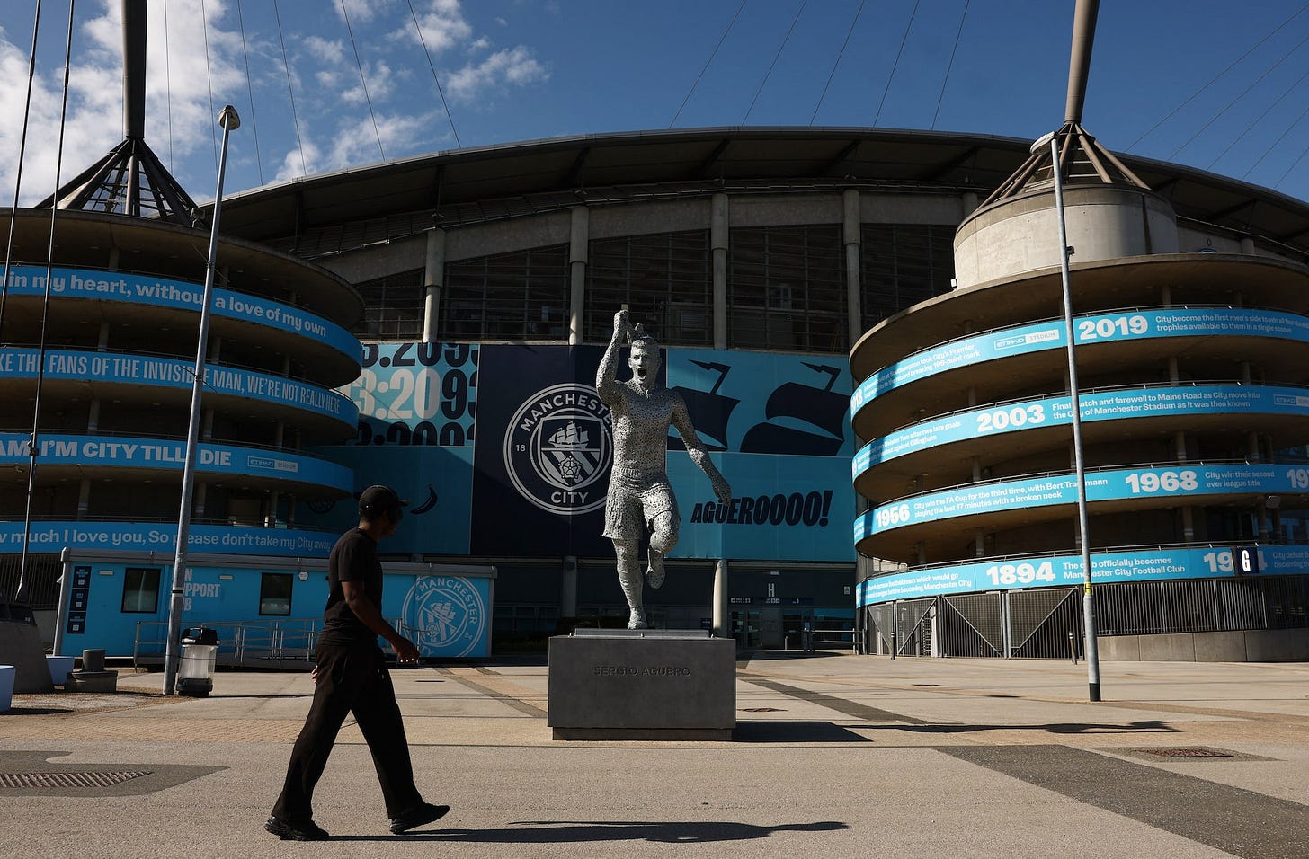 Premier League set for long wait as Man City face prospect of sanctions | Reuters Premier League set for long wait as Man City face prospect of sanctions | Reuters