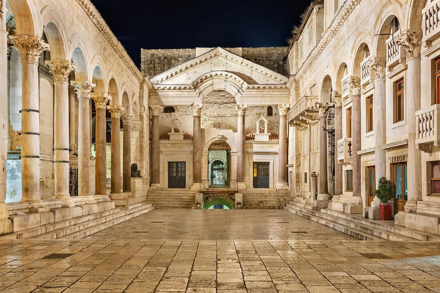 Diocletian's Palace Diocletian's Palace