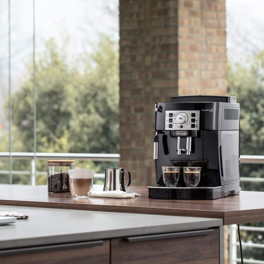 Máquina de café automática recondicionada Magnifica S ECAM21.118.B-second