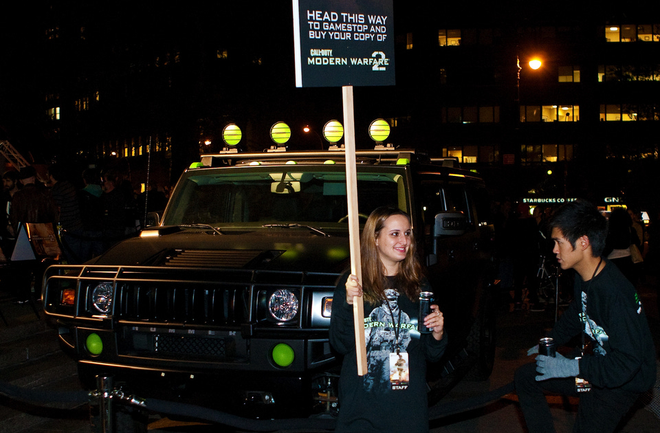 File:Modern Warfare 2 Launch Party 2.png