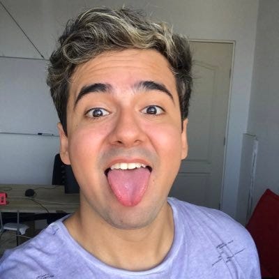 Substack profile picture for @centralized