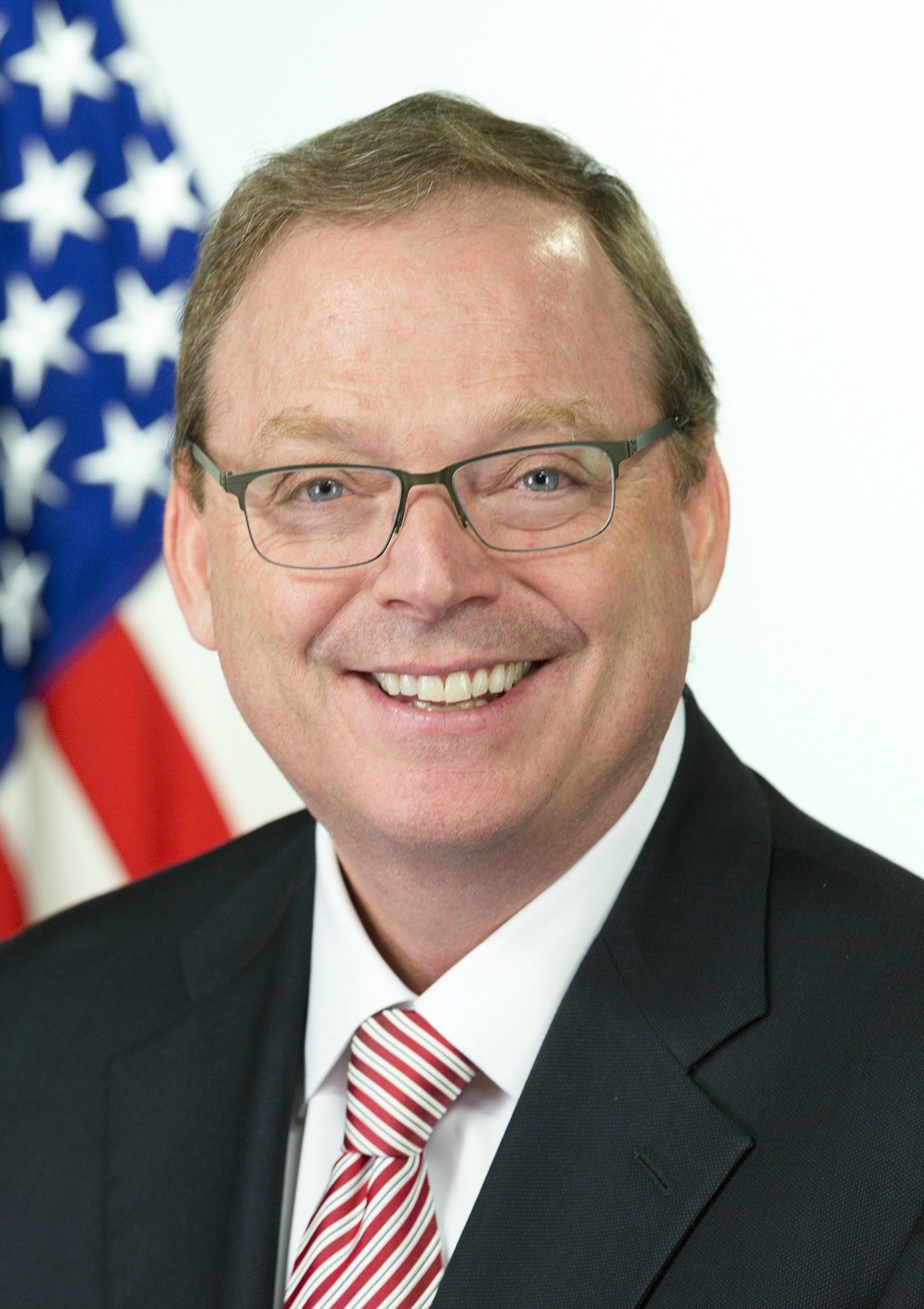 Kevin Hassett - Wikipedia