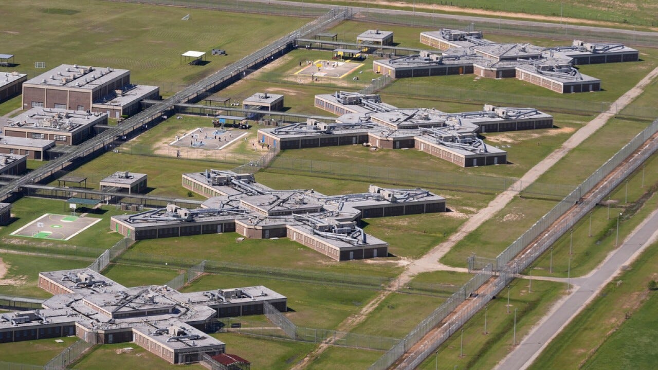 Another migrant dies in US custody as death toll from Trump's crackdown rises Another migrant dies in US custody as death toll from Trump's crackdown rises