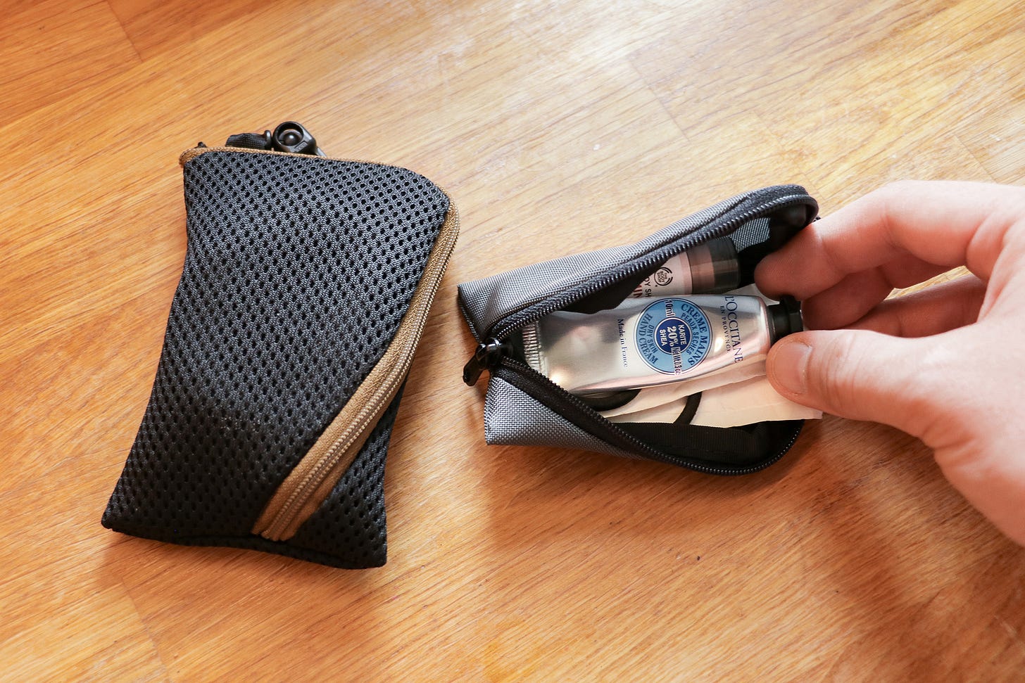 TOM BIHN Ghost Whale Organizer Pouches Review | Pack Hacker