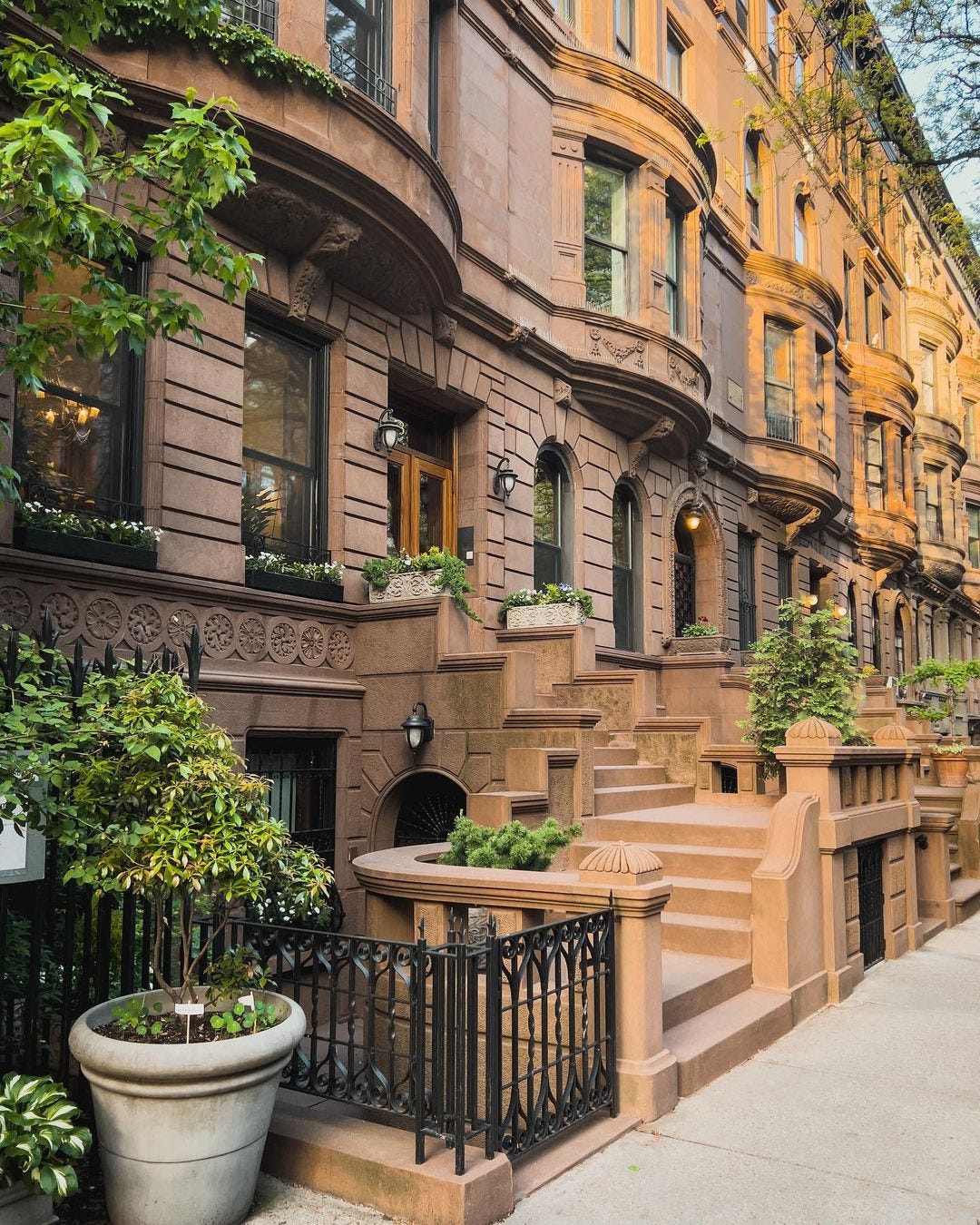 No photo description available.