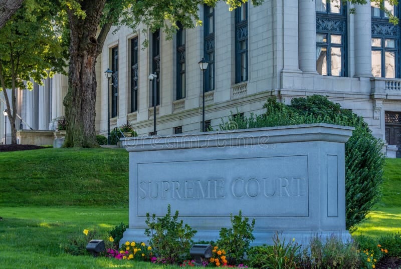 Connecticut Supreme Court, View of the Building in Hartford, CT - YouTube