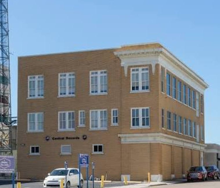 Manatee County Transfers Historic GTE Building to Bradenton, Paving Way for Potential Point Park University Campus