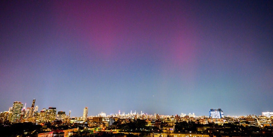 Will we see the Northern Lights again tonight in NYC?