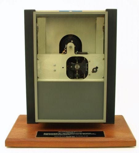 https://archive.computerhistory.org/resources/physical-object/ibm/X1841-2000.lg.jpg