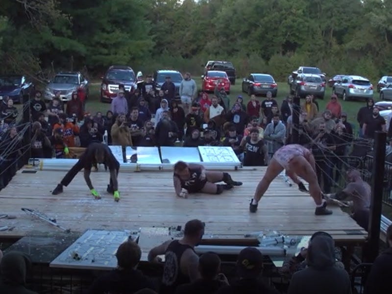 [Screenshot: Joe and Knuckles in the ring, Beverly in foreground]