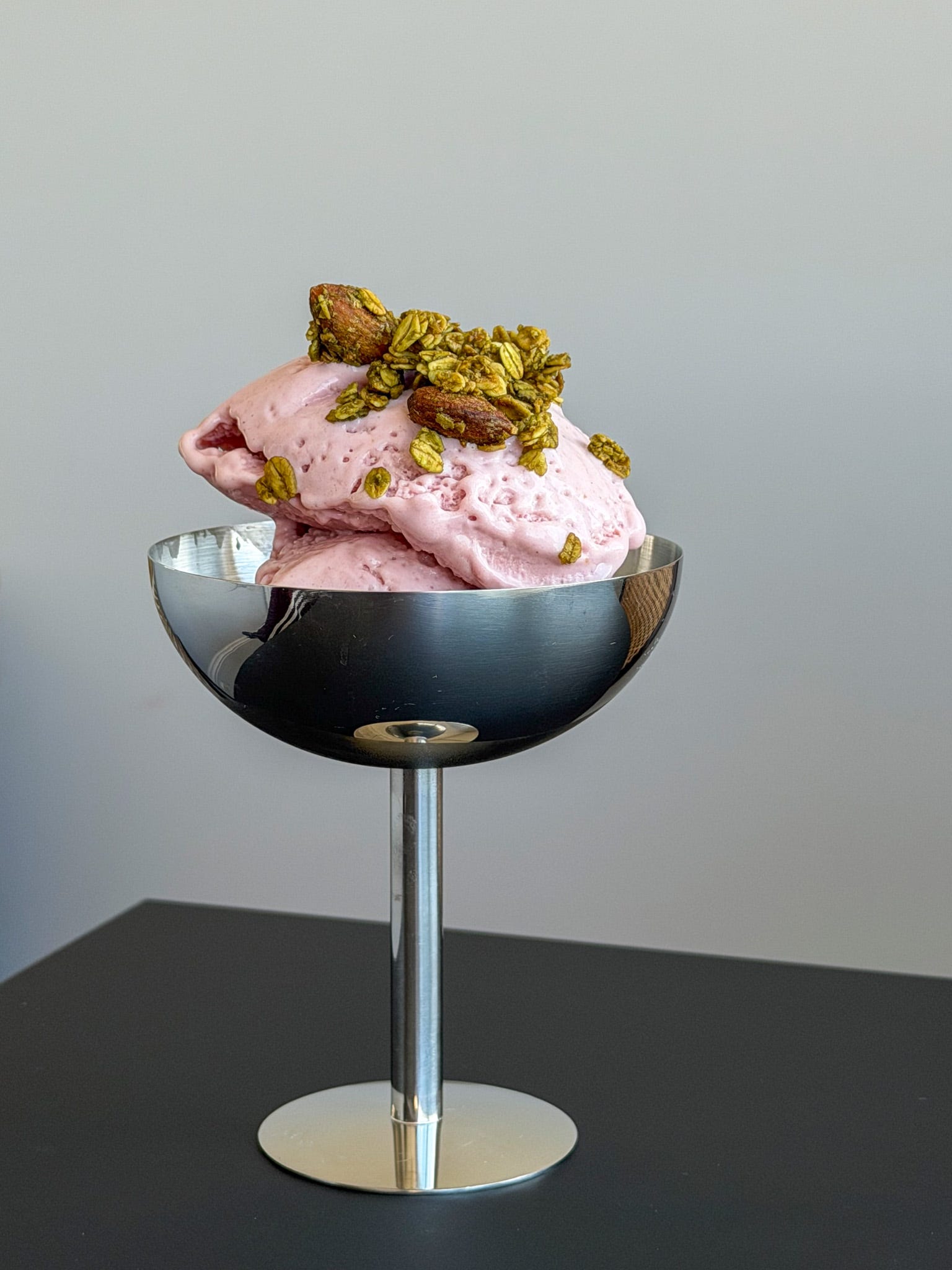 Matcha Raspberry Gelato RASPBERRY & VANILLA CHEESECAKE GELATO with MATCHA GRANOLA